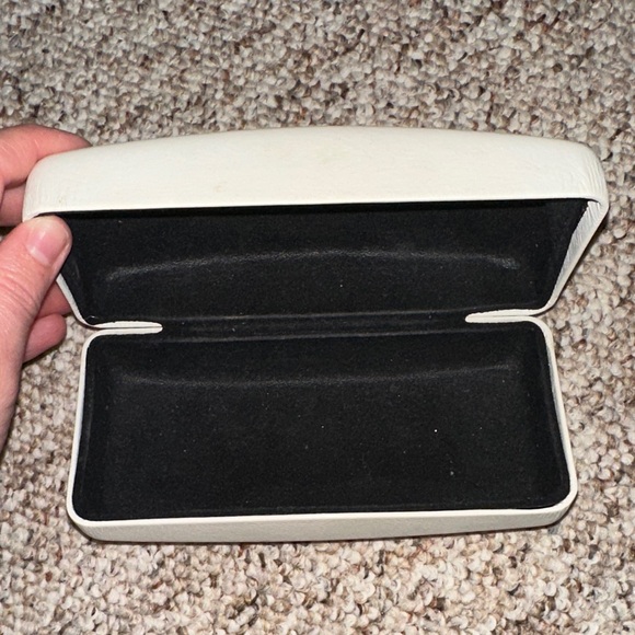 Versace Ivory Eyeglass Case - Picture 8 of 8